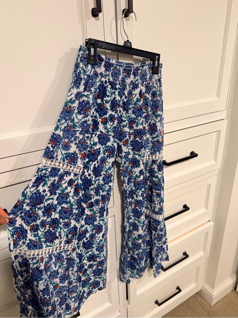 Angie White Blue Floral Boho Flare Pants